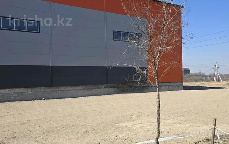 Промбаза · 127 соток, мкр Альмерек 70 за 1.1 млрд ₸ в Алматы, Турксибский р-н — фото 2