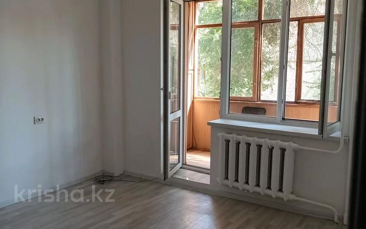 1-комнатная квартира, 42 м², 3/9 этаж, мкр Аксай-3Б 2