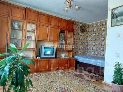 1-комнатная квартира · 38 м² · 4/5 этаж, Кенесары 17 за 15 000 ₸ в Бурабае