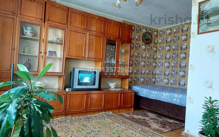 1-комнатная квартира · 38 м² · 4/5 этаж, Кенесары 17 за 15 000 ₸ в Бурабае — фото 2