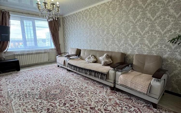 3-бөлмелі пәтер · 64 м² · 9/9 қабат, 11-й мкр., бағасы: 18.9 млн ₸ в Актобе, мкр Авиатор — фото 2
