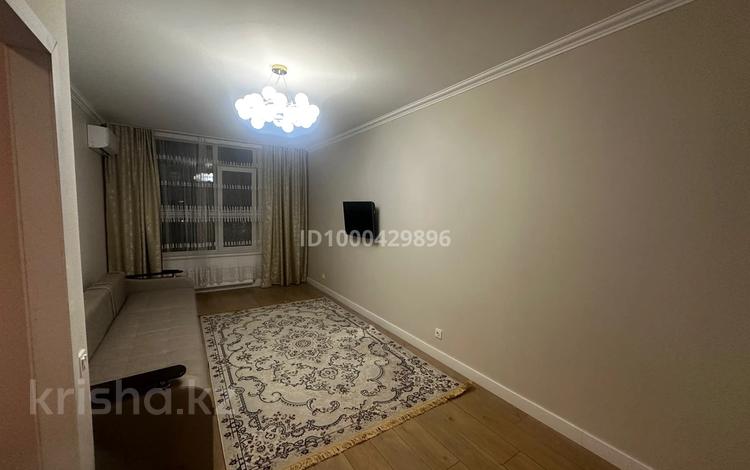 1-комнатная квартира · 47 м² · 7/8 этаж, Фариза Онгарсынова 8 — Фариза Онгарсынова за 260 000 ₸ в Астане, Есильский р-н — фото 2