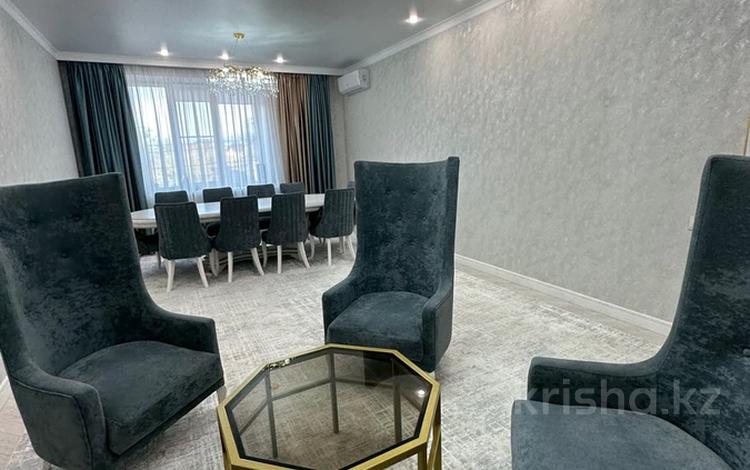 4-бөлмелі пәтер · 150 м² · 2/5 қабат, Неусипова 57, бағасы: 75.9 млн ₸ в Уральске — фото 2