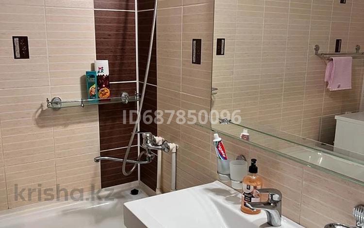 1-комнатная квартира · 35 м² · 4/10 этаж, Ткачева 10 за 10 000 〒 в Павлодаре — фото 3