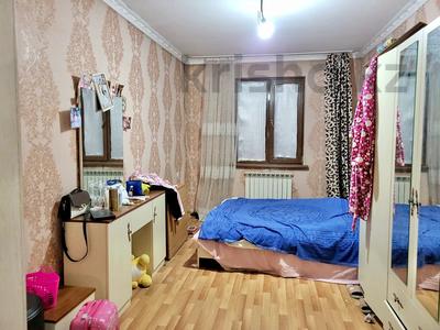 6-комнатная квартира · 200 м² · 1/2 этаж · помесячно, Коктем 14 за 300 000 〒 в Иргели