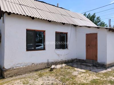 Часть дома · 2 комнаты · 36 м² · 8 сот., мкр Кайтпас 1 95 — Акбаев за 70 000 ₸ в Шымкенте, Каратауский р-н