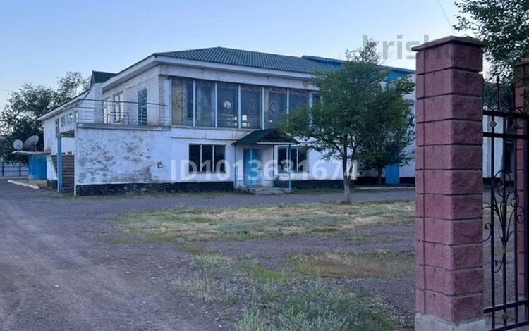 Дүкендер мен бутиктер, қоғамдық тамақтану орны, монша, қонақ үй және демалыс орындары, ойын-сауық · 1466 м², бағасы: 180 млн ₸ в  — фото 2