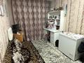 2-комнатная квартира · 45 м² · 2/5 этаж, Майкудук, 16й микрорайон 47 — Рядом находится супермаркет южный, садик, школа спортивный комплекс за 12 млн ₸ в Караганде, Алихана Бокейханова р-н — фото 3