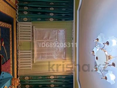 Продажа домов и дачи в Туркестанской обл.: Отдельный дом · 5 комнат · 150 м² · 8 сот., Тауелсіздік 38 — 52квартал жакта за 15 млн 〒 Отдельный дом · 5 комнат · 150 м² · 8 сот., Тауелсіздік 38 — 52квартал жакта за 15 млн 〒 в Кентау