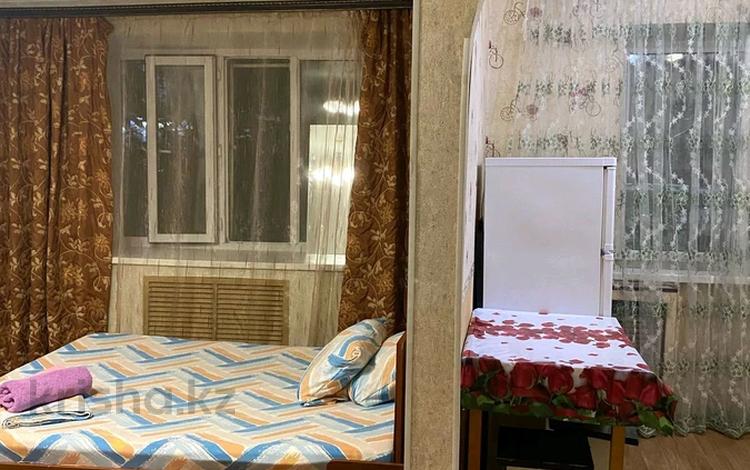 1-бөлмелі пәтер · 32 м² · 4/5 қабат, Жаңа қала ш/а., Нуркен абдирова — 1000 мелочей, бағасы: 8 000 ₸ в Караганде, Казыбек би р-н — фото 6