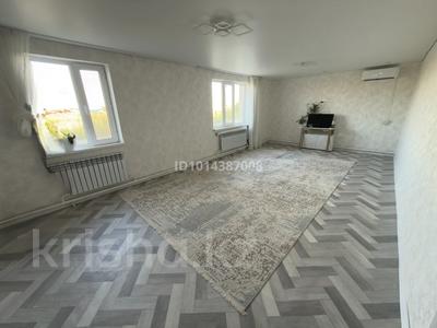 Отдельный дом · 4 комнаты · 100 м² · 10 сот., мкр. Зачаганск пгт — Сарытау за 30 млн ₸ в Уральске