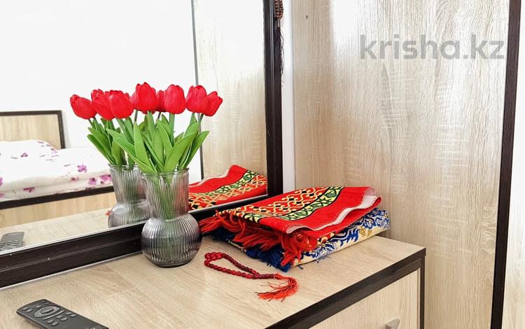 1-бөлмелі пәтер · 45 м² · 1/1 қабат, Кудас Жунисбеков 53 — Квартира Халял. В районе Керуен сарай, Мавзолея, бағасы: 9 000 ₸ в Туркестане — фото 4