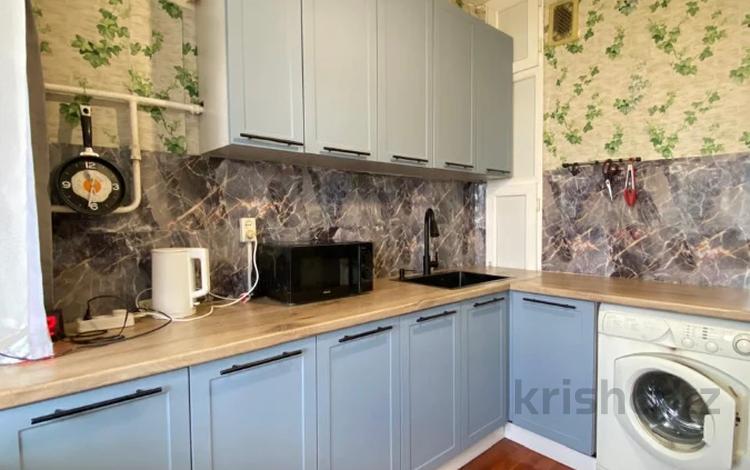 2-комнатная квартира · 56 м² · 3/5 этаж, 8-й мкр 20 за 12.9 млн ₸ в Актау — фото 4