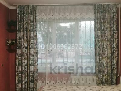 1-комнатная квартира · 27 м² · 1/4 этаж, мкр №4 за 12 000 〒 в Алматы, Ауэзовский р-н