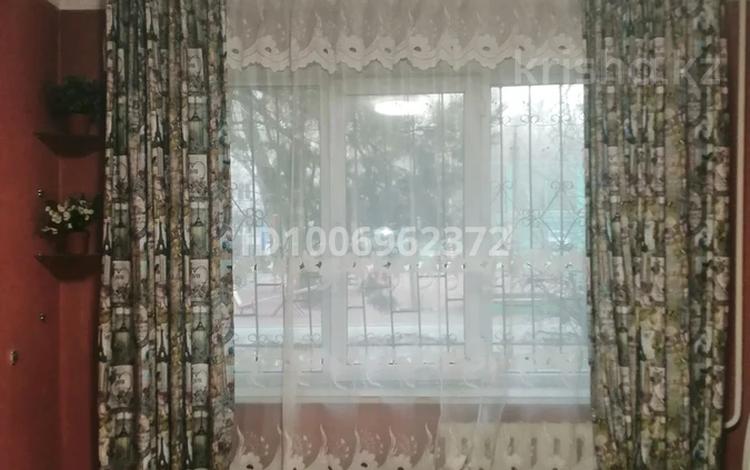 1-комнатная квартира · 27 м² · 1/4 этаж, мкр №4 за 12 000 〒 в Алматы, Ауэзовский р-н — фото 8