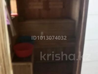 Отдельный дом · 3 комнаты · 53.3 м² · 5 сот., Омская 9 за 22 млн ₸ в Каскелене