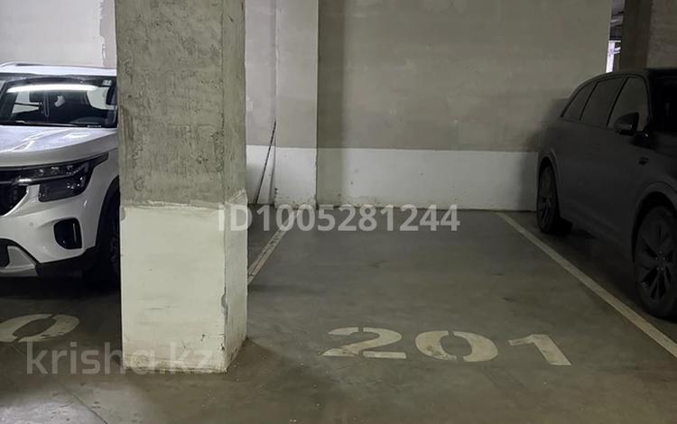 Паркинг · 20 м² · Мангилик Ел 51/5 — Выставочный зал EXPO за 30 000 〒 в Астане, Есильский р-н — фото 2