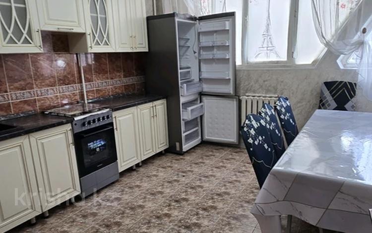 3-бөлмелі пәтер · 75 м² · 8/9 қабат, Тастақ-2 ш/а., Брусиловского 23 — Толе Би, бағасы: 350 000 ₸ в Алматы, Алмалинский р-н — фото 2