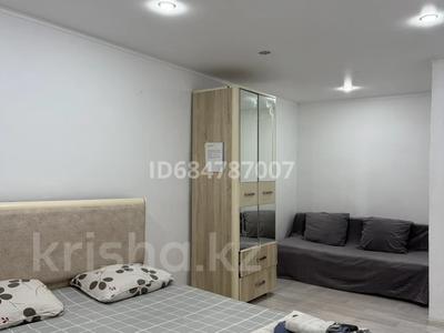 1-комнатная квартира · 35 м² · 1/5 этаж, Мухита за 8 000 ₸ в Уральске