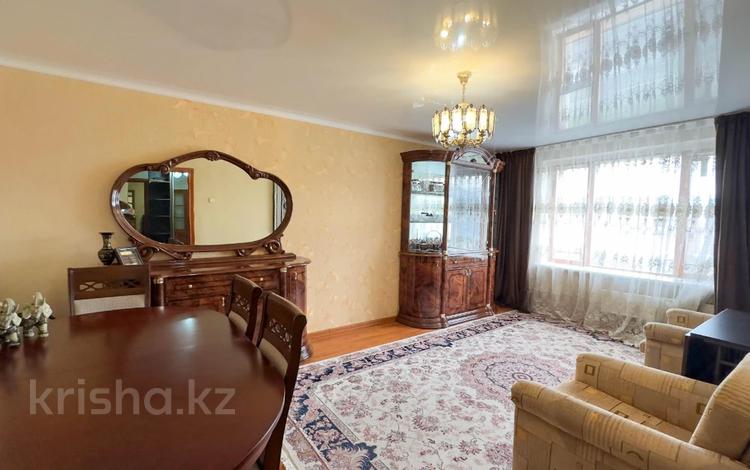 4-комнатная квартира · 80 м² · 4/5 этаж, Каратал за 27.5 млн ₸ в Талдыкоргане — фото 2