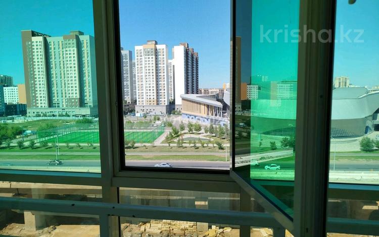 1-комнатная квартира · 40 м² · 7 этаж, Кабанбай батыр 48 за 200 000 ₸ в Астане, Есильский р-н — фото 2