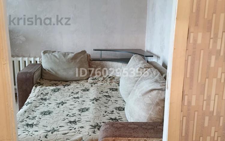 2-комнатная квартира · 50 м² · 5/9 этаж, Бозтаева 1 — проспект Ауэзова за 170 000 ₸ в Семее — фото 11