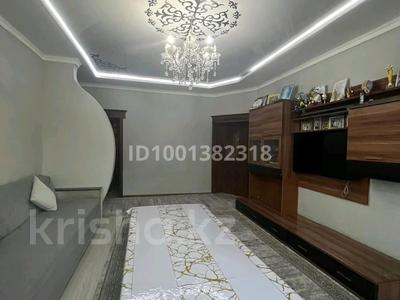 Продажа домов и дачи в Шымкенте: Отдельный дом · 7 комнат · 154 м² · 8 сот., мкр Самал-2, Ө.Сейтов 2 тупик 7 за 53 млн 〒 Отдельный дом · 7 комнат · 154 м² · 8 сот., мкр Самал-2, Ө.Сейтов 2 тупик 7 за 53 млн 〒 в Шымкенте, Абайский р-н