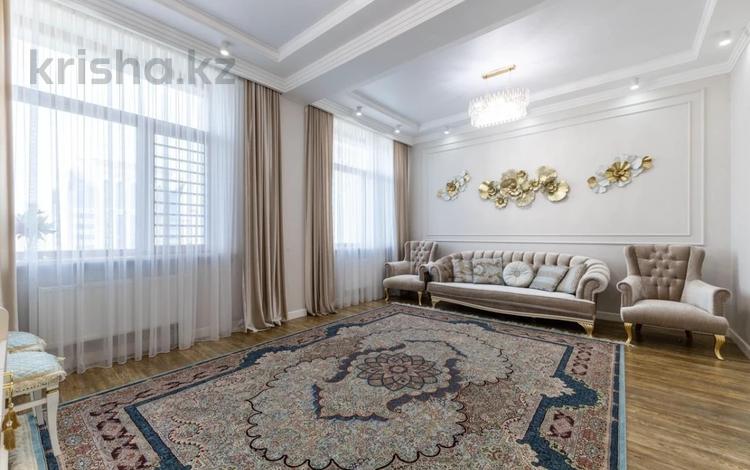 3-бөлмелі пәтер · 129.9 м² · 11/12 қабат, Жумекен Нажимеденов 12, бағасы: 96 млн ₸ в Астане — фото 13