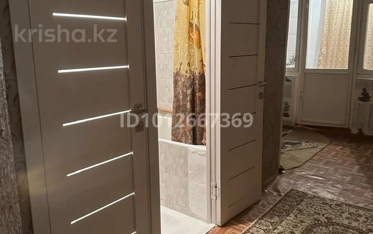 3-комнатная квартира · 64 м² · 4/5 этаж, 8-й микрорайон, 8-й микрорайон 1 — Байтиленова-Тамерлановское шоссе за 28 млн ₸ в Шымкенте, Туран р-н — фото 2