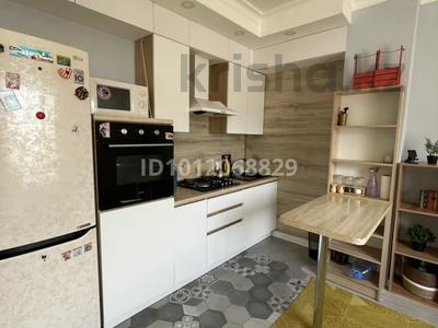 1-бөлмелі пәтер · 50 м² · 1/9 қабат, Мкр. Алмагуль 15, бағасы: ~ 18 млн ₸ в Атырау, мкр Авангард-2