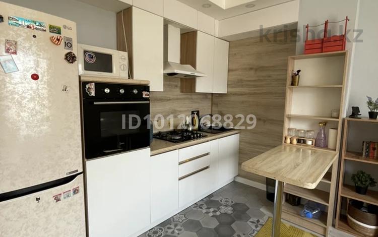 1-комнатная квартира · 50 м² · 1/9 этаж, Мкр. Алмагуль 15 за ~ 18 млн ₸ в Атырау, мкр Авангард-2 — фото 5