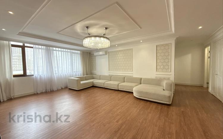 4-бөлмелі пәтер · 176 м² · 5 қабат, Кошкарбаева 8, бағасы: 138 млн ₸ в Астане, Сарайшык р-н — фото 2