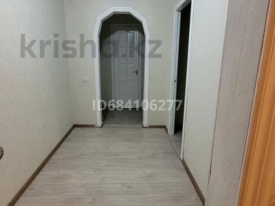 2-комнатная квартира, 47 м², 4/9 этаж, Ул. Танирбергенова 31 за 17.9 млн 〒 в Семее