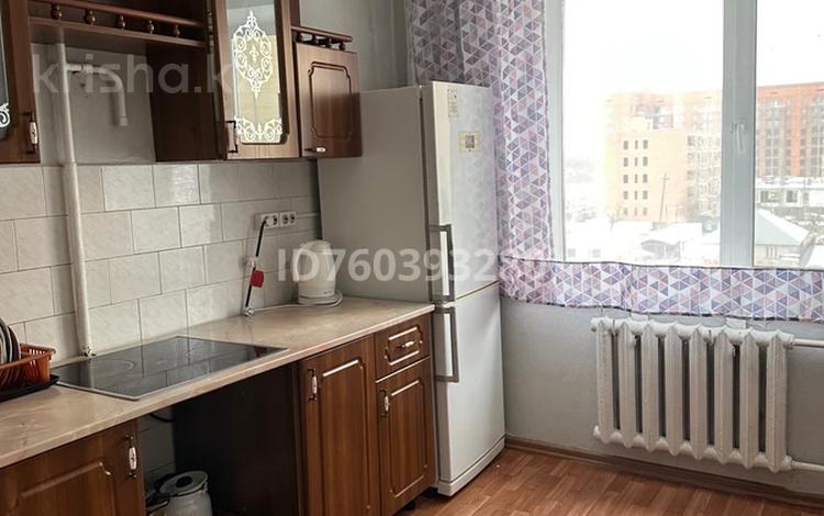 2-бөлмелі пәтер · 53 м² · 5/9 қабат, Мамай батыра 92 — На 72 квартале, бағасы: 200 000 ₸ в Семее, Красный Кордон — фото 4