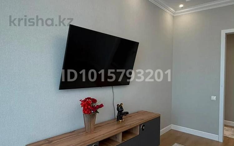 2-комнатная квартира · 70 м², Мухамедханова 4, 4а, 4Б, 4/1, 4/2, 4/3 за 700 000 ₸ в Астане, Нура р-н — фото 2
