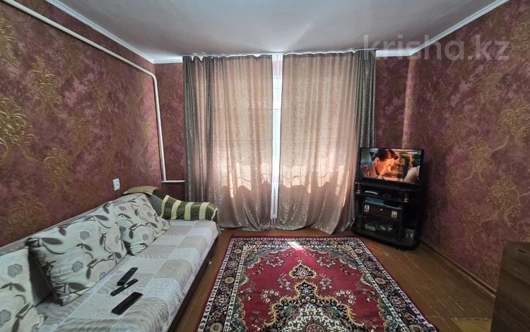 3-бөлмелі пәтер · 60 м² · 1/2 қабат, мкр Айгерим-1, Бенберина 84, бағасы: 28 млн ₸ в Алматы, Алатауский р-н — фото 2