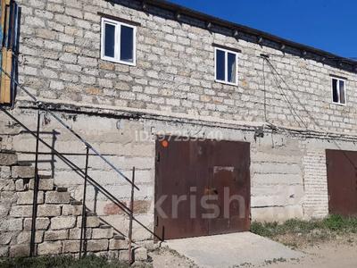 Гараж · 205 м² · мкр 5 — Под мостом, бағасы: 10 млн 〒 в Актобе