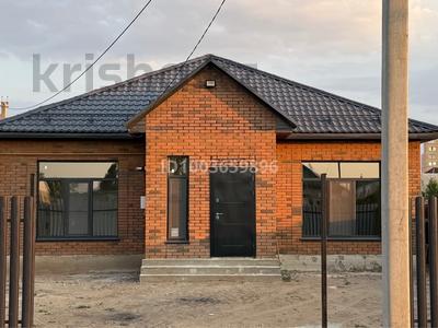 Отдельный дом · 4 комнаты · 143 м² · 3.6 сот., мкр. Зачаганск пгт 75в — Стрелковая дивизия, Кажыгали Муханбеткалиулы за 34 млн 〒 в Уральске