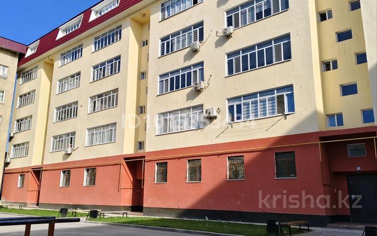 3-комнатная квартира · 63.1 м² · 4/6 этаж, Төлеби 90 за 18 млн ₸ в Кентау — фото 2