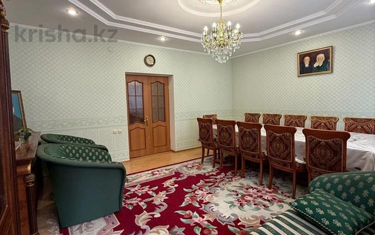 Отдельный дом · 4 комнаты · 160 м² · 10 сот., Жумабаева за 70 млн 〒 в Бурабае — фото 6