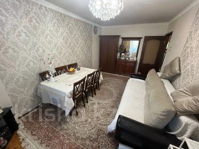 3-комнатная квартира, 65 м², 4/5 этаж, мкр Алмагуль, си синхая за 37.5 млн 〒 в Алматы, Бостандыкский р-н