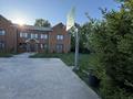 Жеке үй · 7 бөлме · 400 м², Молдагулова 1, бағасы: 200 000 ₸ в 