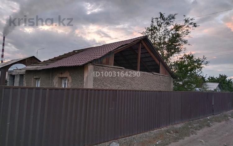 Отдельный дом · 3 комнаты · 63.9 м² · 10 сот., Поселок Аварийный за 3.5 млн 〒 в Жезказгане — фото 2