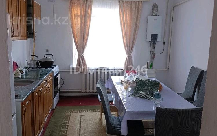 Отдельный дом · 3 комнаты · 88 м² · 4.5 сот., Лукманова 101 — Залинии за 12 млн ₸ в Таразе — фото 2