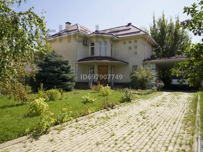 Отдельный дом · 4 комнаты · 200 м² · 9.3 сот., Кали Надырова 105\5 за 110 млн 〒 в Алматы, Наурызбайский р-н