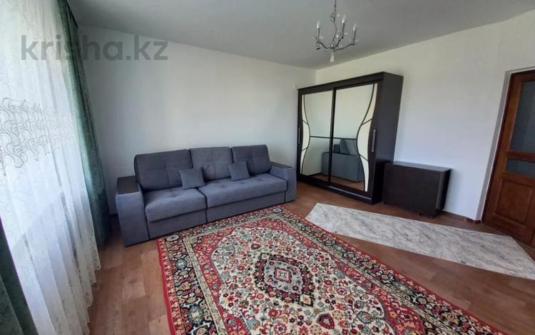 1-комнатная квартира, 44.8 м², 7/10 этаж, Алтын Орда за 14.6 млн 〒 в Актобе — фото 2