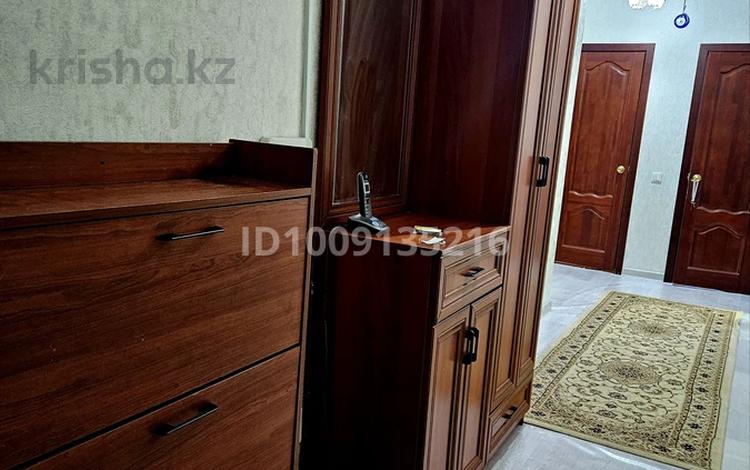 2-комнатная квартира · 64 м² · 5/6 этаж, Сулейман Сауыргалива 21 — Рядом рэтро парк и парк жилгородка. за 180 000 ₸ в Атырау, мкр Жилгородок — фото 2