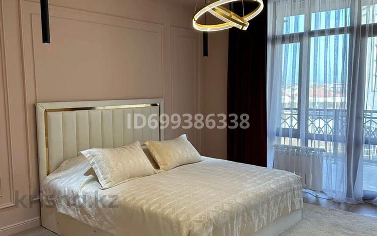 2-комнатная квартира · 78 м² · 3/3 этаж, Батырбекова 4/3 за 20 000 〒 в Туркестане — фото 2