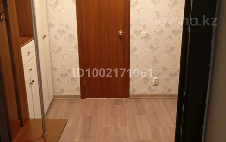 1-бөлмелі пәтер · 40 м² · 2/2 қабат, Пушкина 5 — Баня в больничном районе, бағасы: 10 000 ₸ в Есиль — фото 2