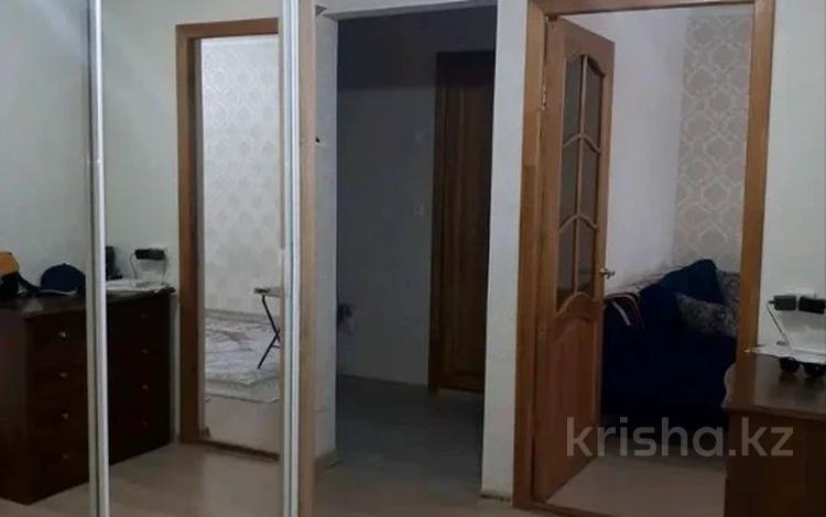3-комнатная квартира · 70 м² · 2/9 этаж, мкр 12 за 21.5 млн 〒 в Актобе — фото 2